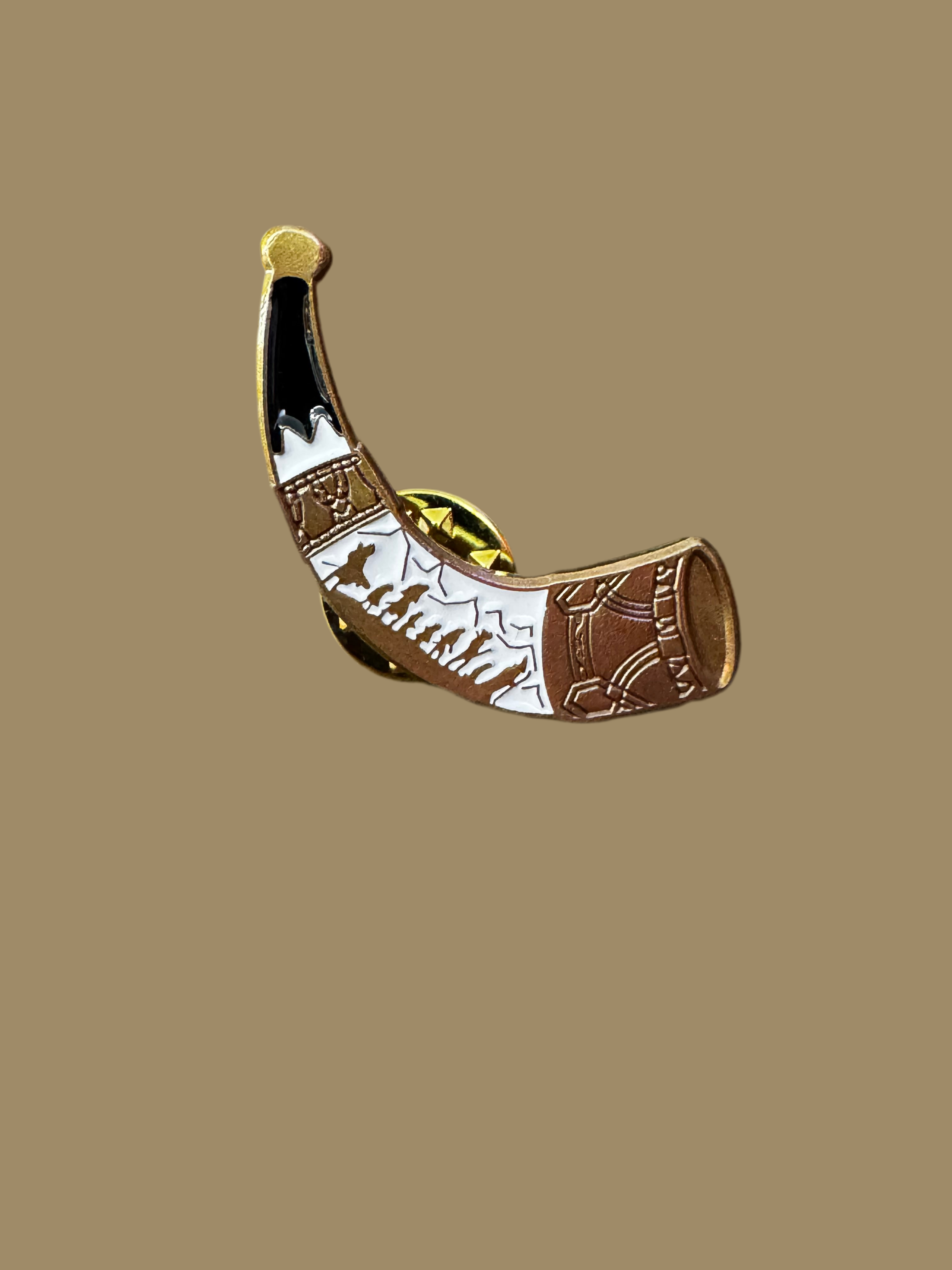 Pin Badge Horn