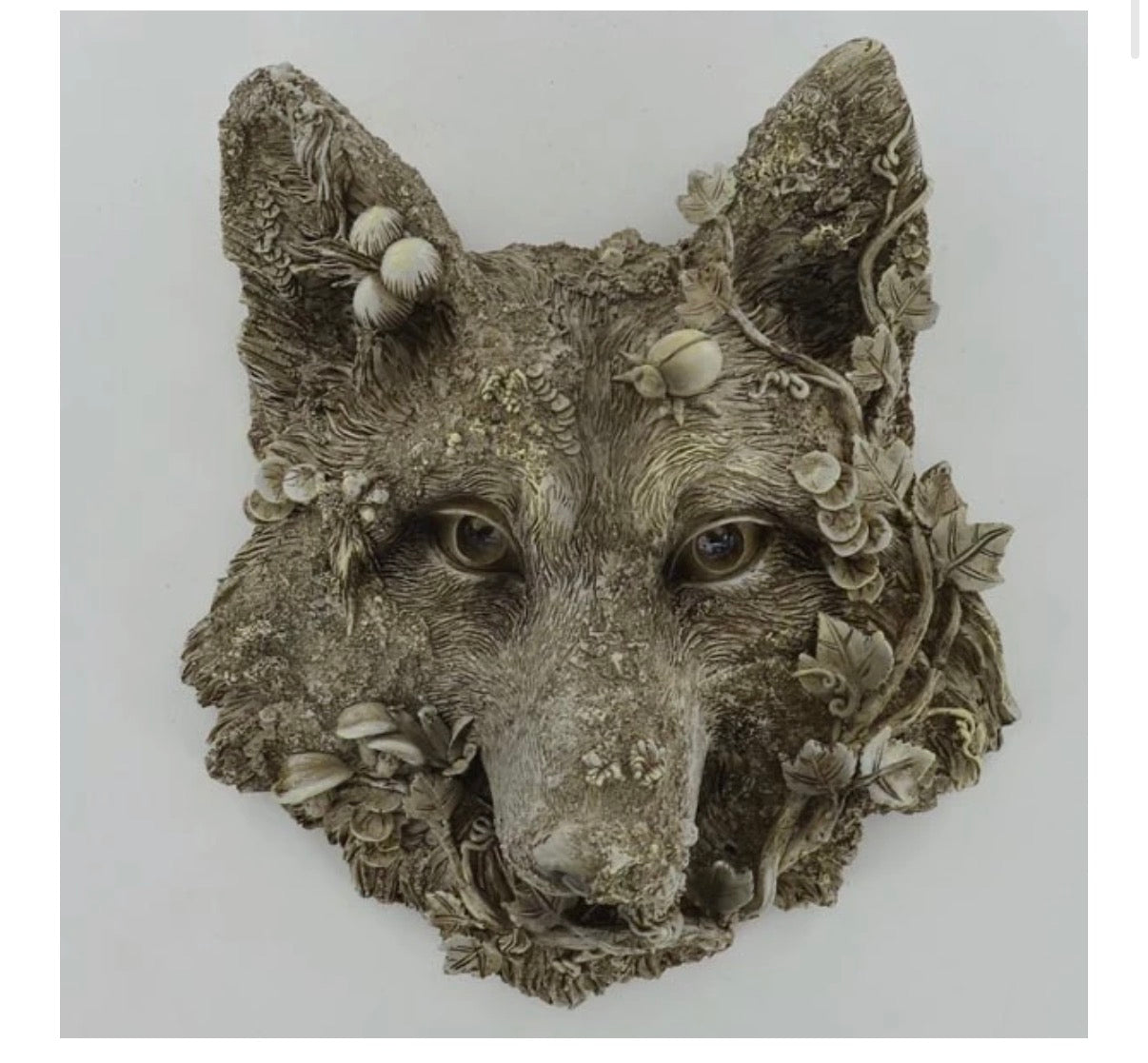WOLF WOODLAND WALL PLAQUE H26.2CM