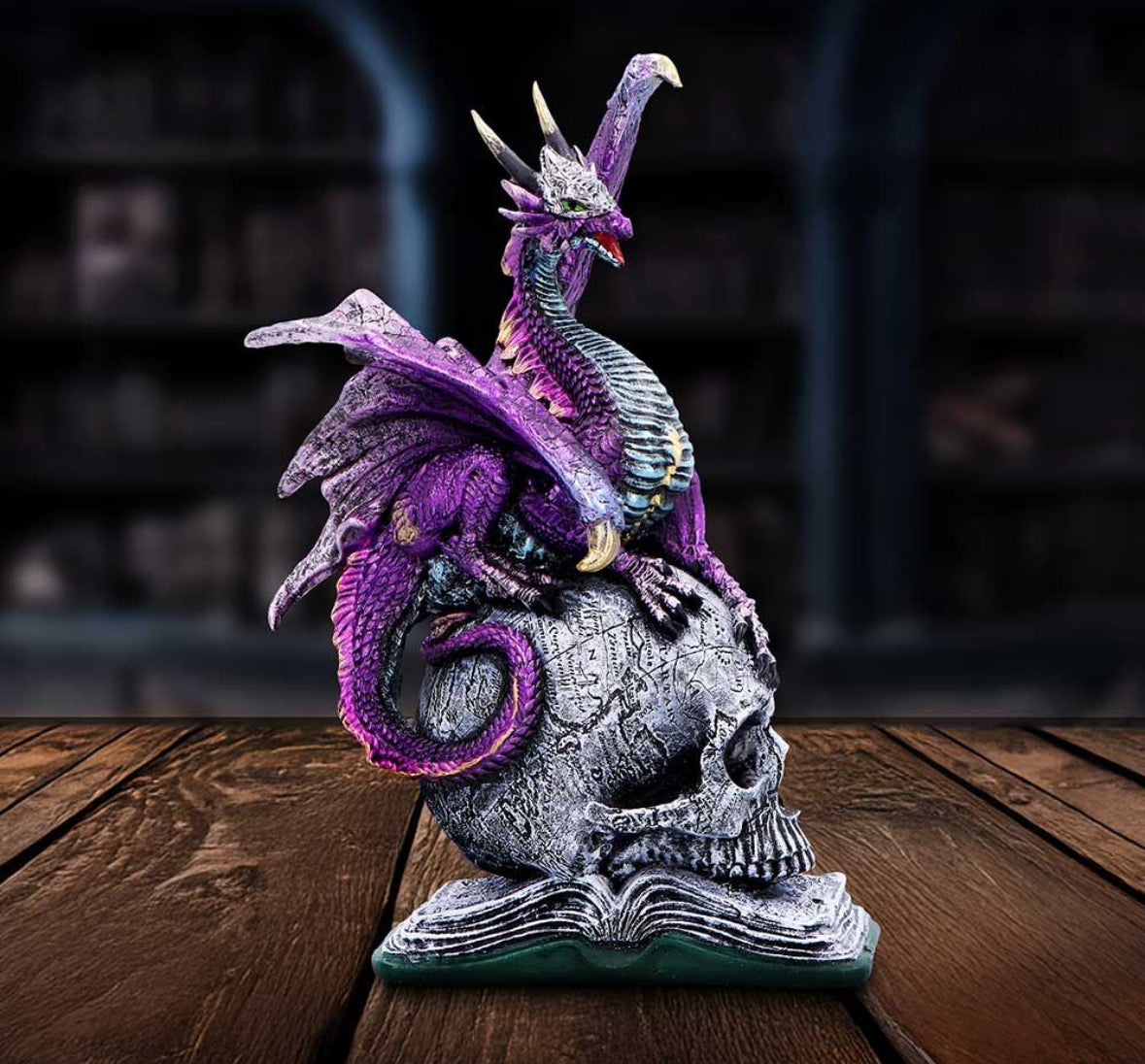 Titans Reign 20.5cm - PRE ORDER