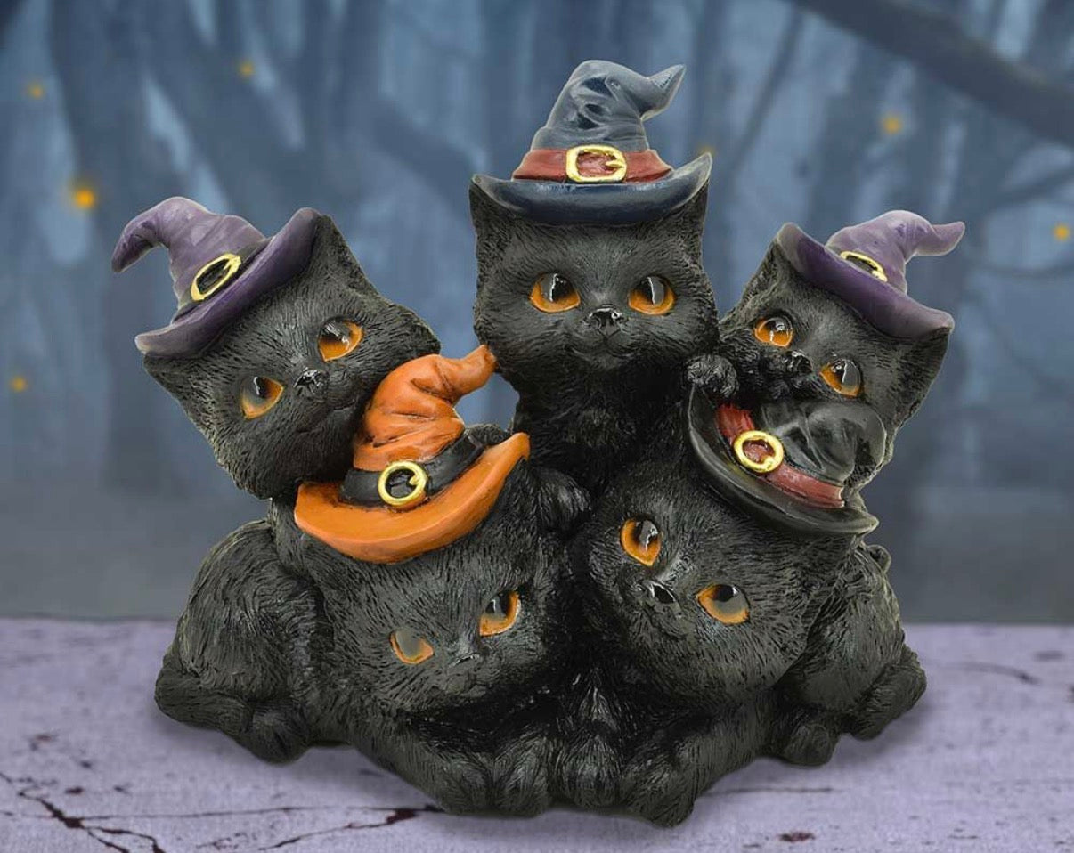 Familiar Friends 18cm