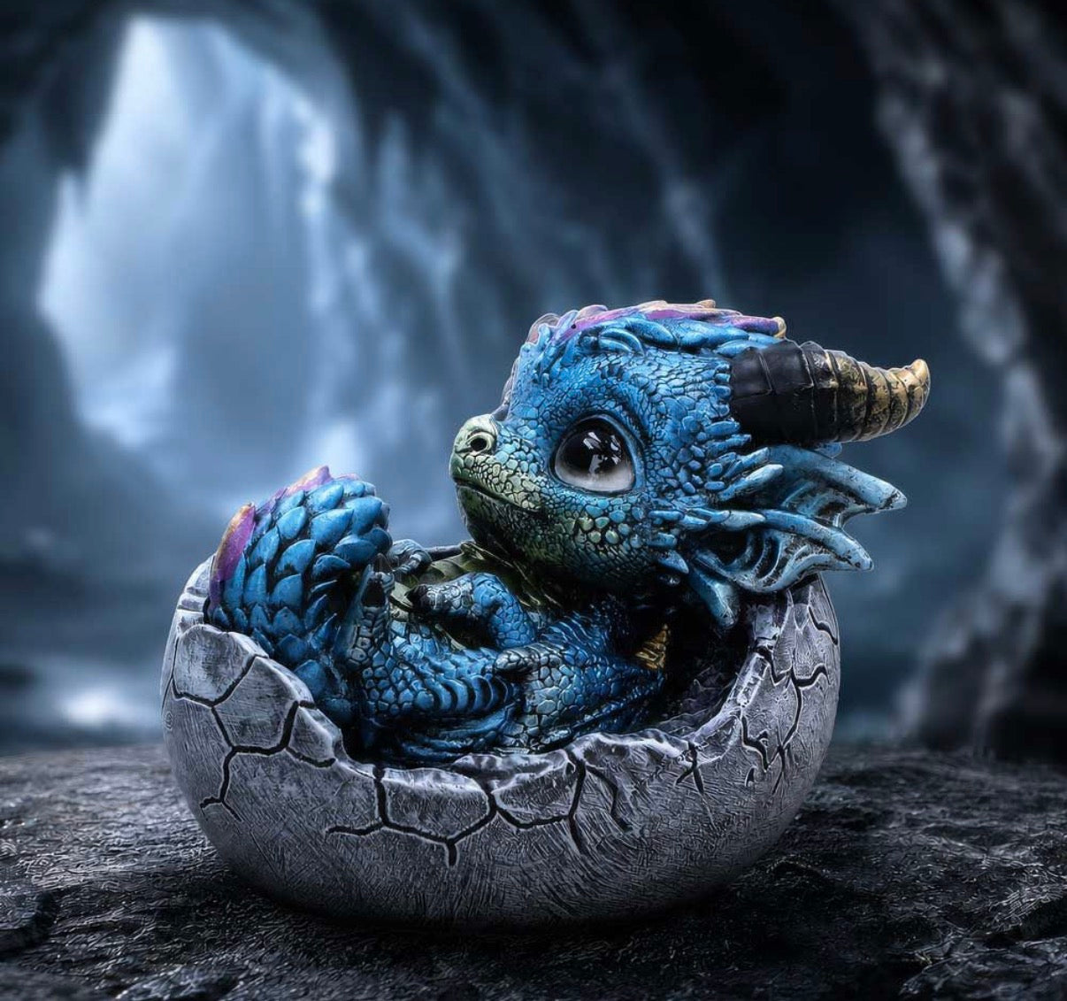 Dragon Cradle 7.9cm - pre order