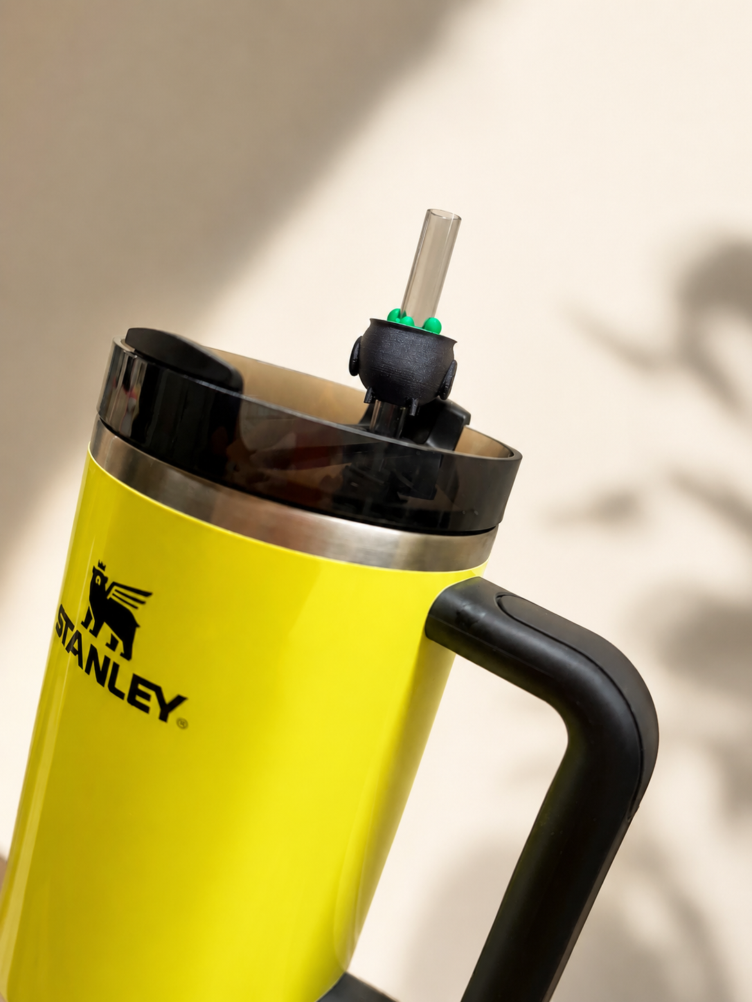 Cauldron Straw Topper