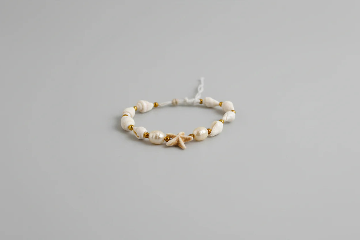 White Shell & Pearl Starfish Bracelet