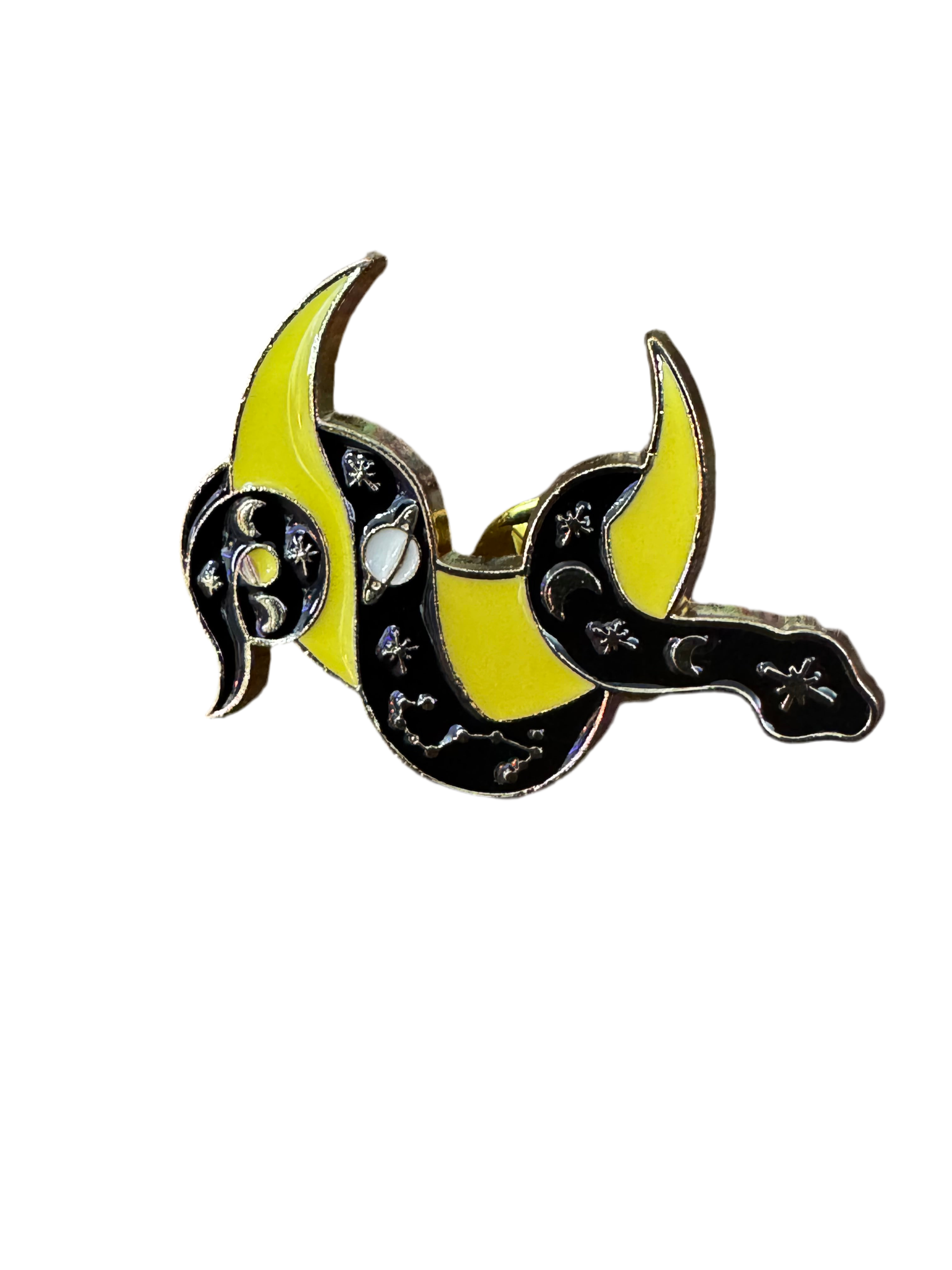Pin Badge Snake&Moon