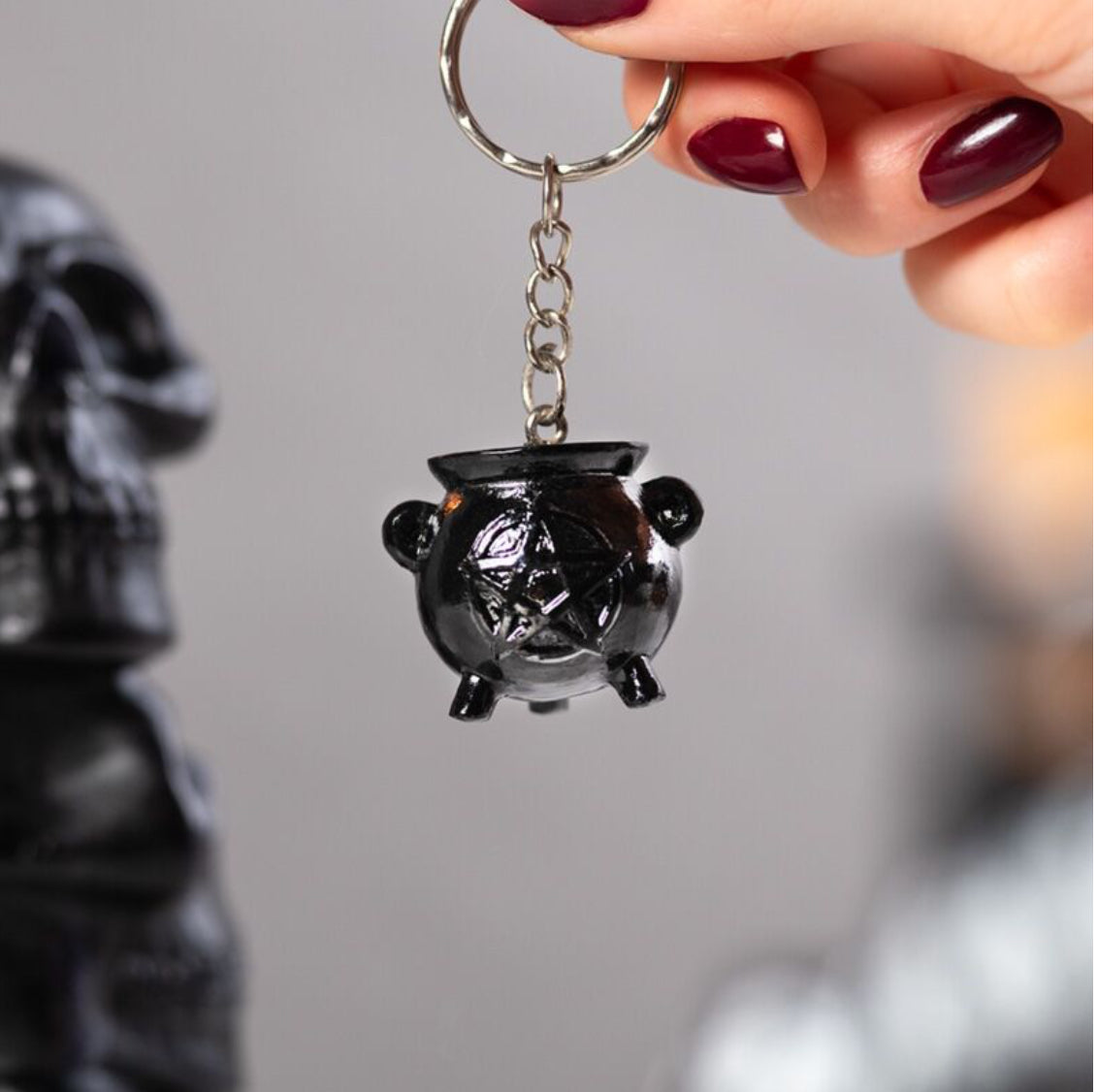 Cauldron with Pentagram Keyring