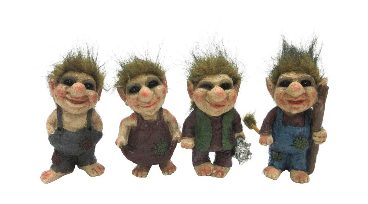 Set Of 4 Trolls 9.5cm